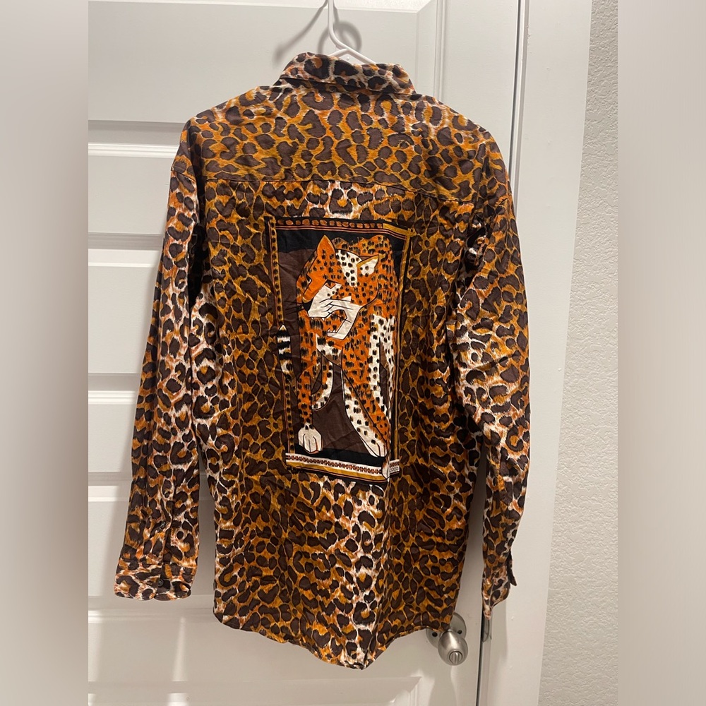 Perry Ellis cotton leopard print long sleeves shirt L unisex